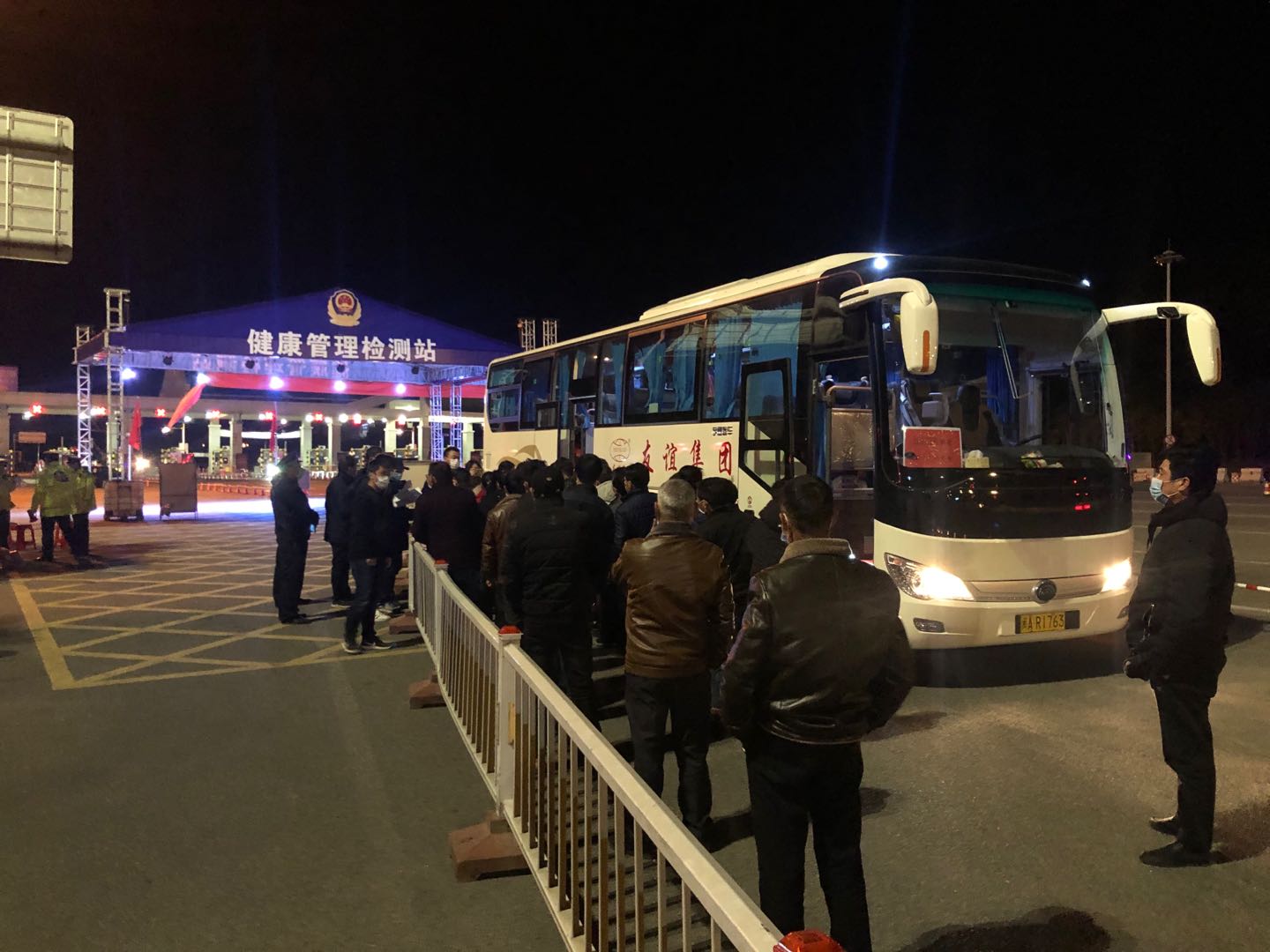 南宫体育集团专车行动，江西籍员工返融！